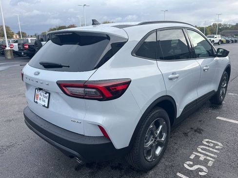 New 2026 Ford Escape ST-Line w/ Cold Weather Package image 5