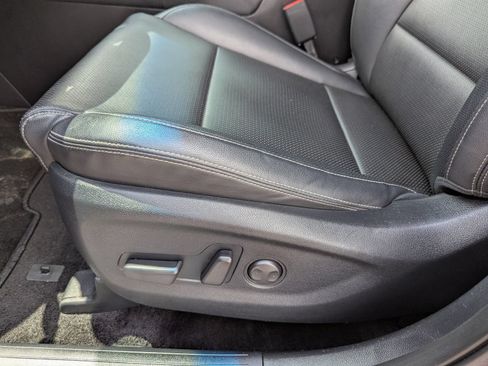 Used 2022 Kia Sportage Nightfall Edition FWD image 24