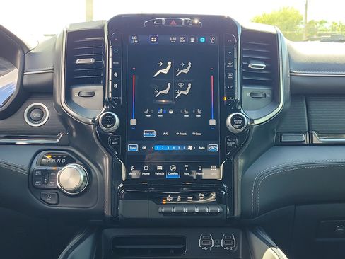 Used 2024 RAM 1500 Limited image 19