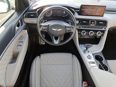 Used 2022 Genesis G70 3.3T image 16