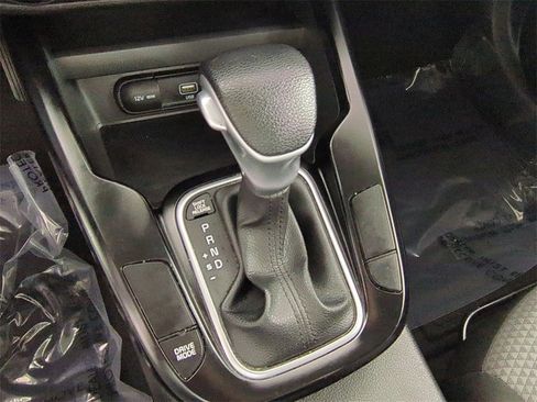 Used 2021 Kia Soul LX image 15