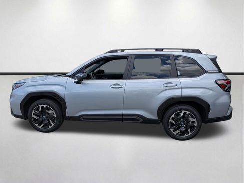 Used 2025 Subaru Forester Limited AWD/4WD image 7