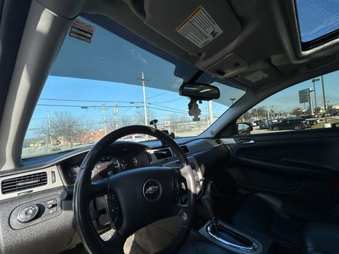 Used 2008 Chevrolet Impala LT w/ Luxury Edition Package image 15