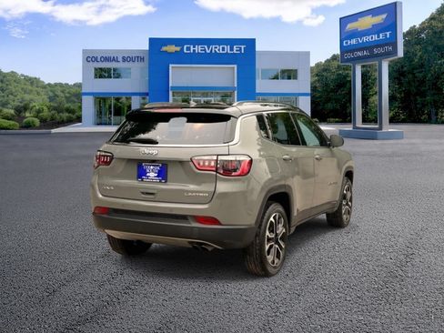 Used 2022 Jeep Compass Limited AWD/4WD image 6
