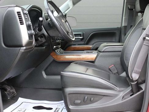 Used 2017 Chevrolet Silverado 1500 High Country image 9