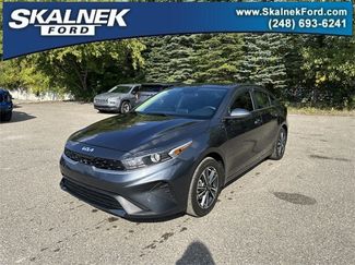 Used 2023 Kia Forte LXS image 1