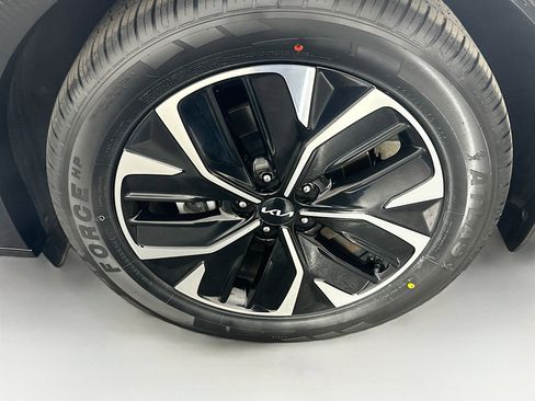 Used 2023 Kia EV6 Wind RWD image 11