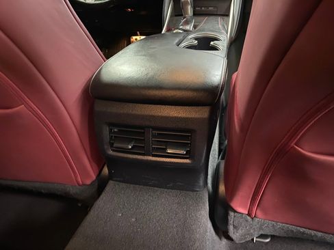 Used 2018 Lexus IS 300 F Sport image 39