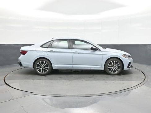 New 2026 Volkswagen Jetta Sport FWD image 8