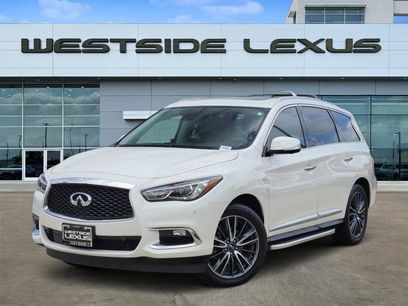 Used 2017 INFINITI QX60 FWD w/ Deluxe Technology Package