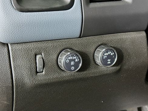 Used 2020 Chevrolet Colorado Z71 image 11