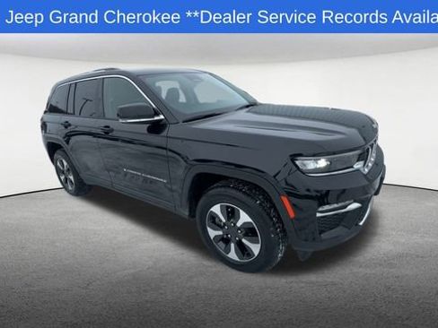 Used 2024 Jeep Grand Cherokee Limited 4xe image 2