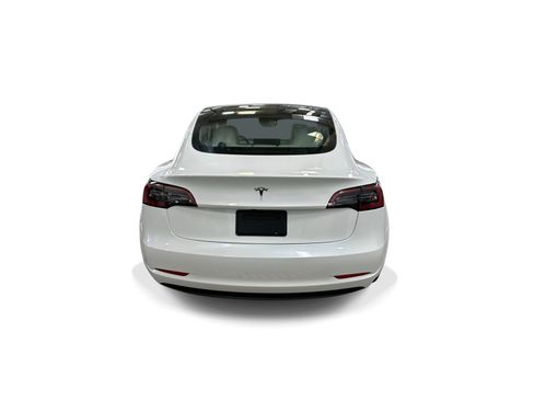 Certified 2023 Tesla Model 3 Standard Range RWD image 5