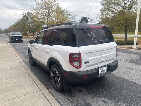 New 2025 Ford Bronco Sport Outer Banks w/ Outer Banks Tech Package+ image 5