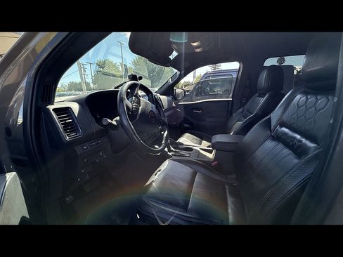 Used 2022 Nissan Frontier Pro-X w/ Pro-X Premium Package RWD image 4