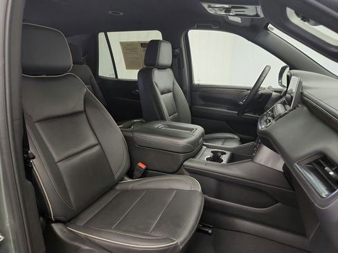 Used 2024 Chevrolet Tahoe Premier image 35