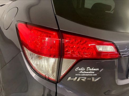 Used 2019 Honda HR-V Touring image 27