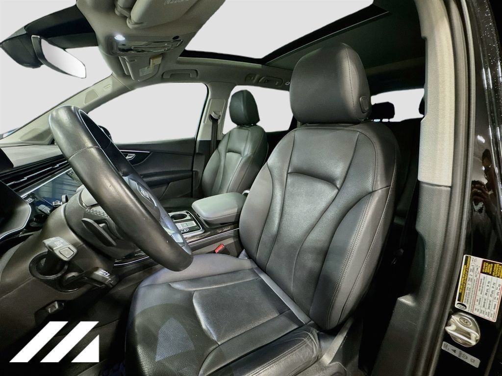 Used 2023 Audi Q7 2.0T Premium Plus AWD/4WD image 23