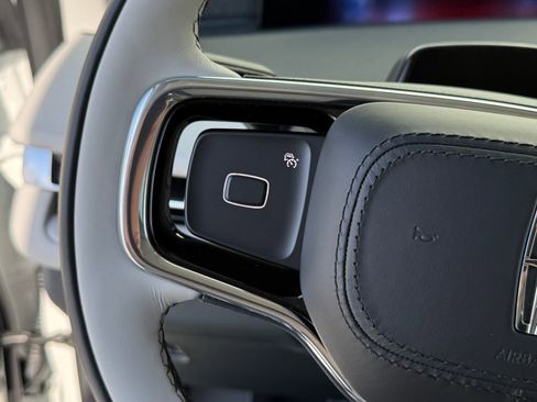 New 2026 Lincoln Navigator Reserve w/ Jet Appearance Package image 32