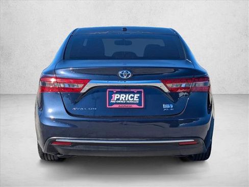 Used 2016 Toyota Avalon XLE Premium image 7