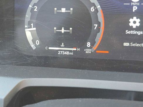 Used 2024 Toyota Tacoma 4x4 Double Cab image 30