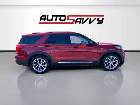 Used 2022 Ford Explorer Platinum w/ Equipment Group 601A RWD image 8