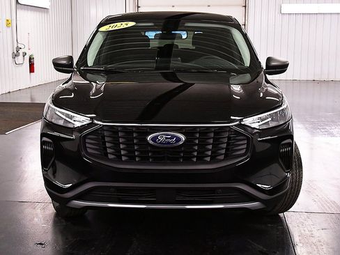New 2025 Ford Escape Active w/ Cold Weather Package image 2