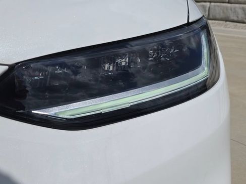Certified 2024 Honda HR-V Sport image 9