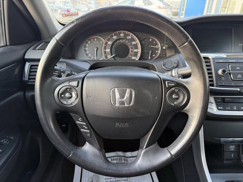 Used 2013 Honda Accord Sport image 18