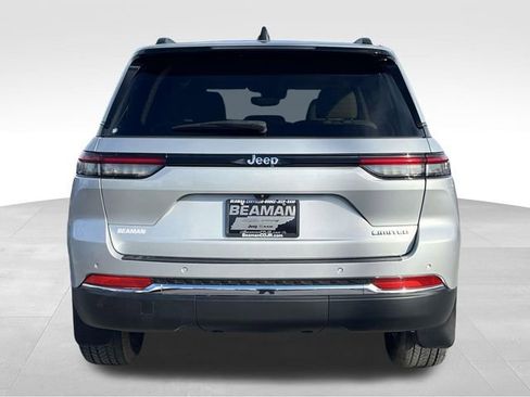 Used 2022 Jeep Grand Cherokee Limited w/ MOPAR Finishing Package image 6