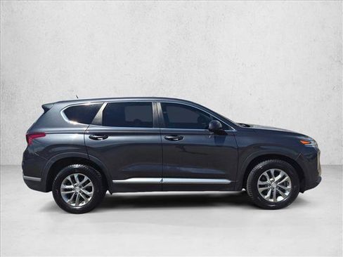 Used 2020 Hyundai Santa Fe SE AWD/4WD image 4