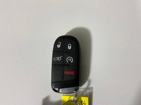 Used 2020 Jeep Grand Cherokee Limited AWD/4WD image 41