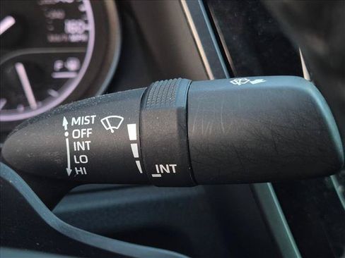 Used 2024 Toyota Camry SE FWD image 14