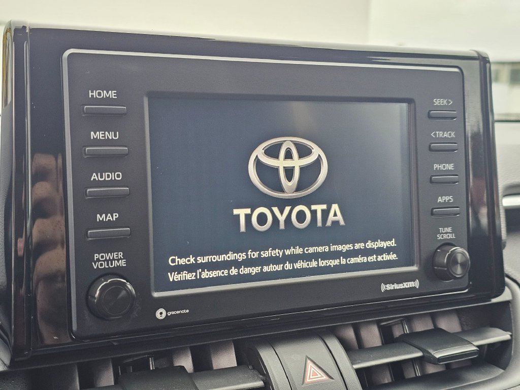 Certified 2021 Toyota RAV4 LE AWD/4WD image 25