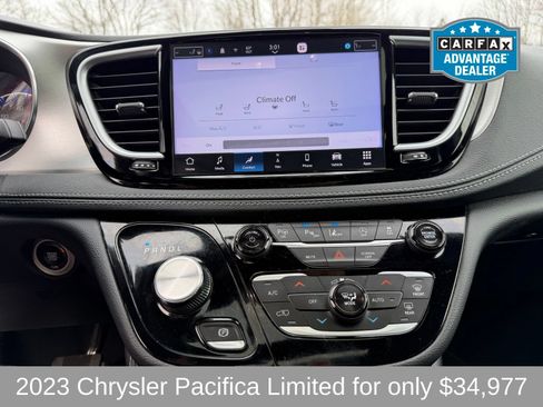 Used 2023 Chrysler Pacifica Limited w/ S Appearance Package AWD/4WD image 19