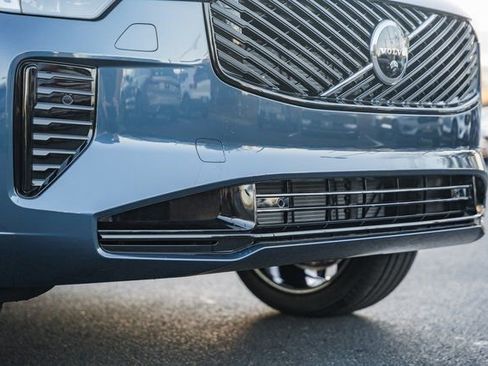 New 2026 Volvo XC90 B6 Ultra w/ Protection Package Premier image 12