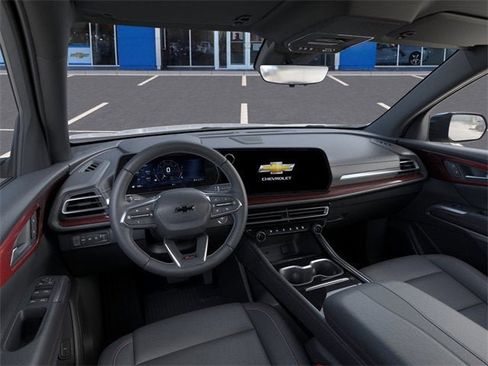New 2026 Chevrolet Traverse Z71 w/ LPO, Illumination Package image 15
