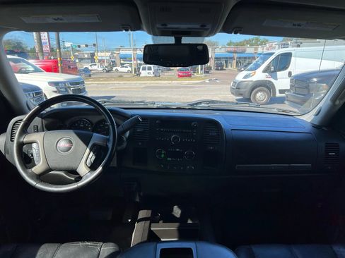 Used 2012 GMC Sierra 1500 SLE w/ SLE Preferred Package RWD image 11