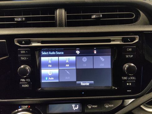 Used 2016 Toyota Prius C Two image 25