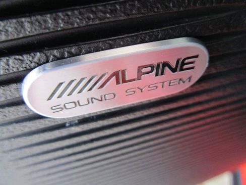 Used 2022 Dodge Challenger R/T w/ Blacktop Package RWD image 19