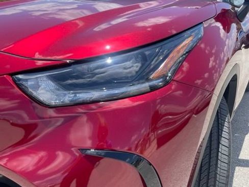 New 2026 Toyota Highlander XSE AWD/4WD image 10