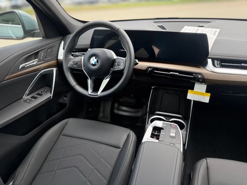 New 2026 BMW X1 xDrive28i w/ Convenience Package AWD/4WD image 10