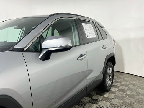 Used 2025 Toyota RAV4 XLE FWD image 13