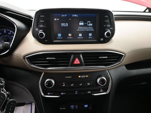 Used 2020 Hyundai Santa Fe SE AWD/4WD image 18