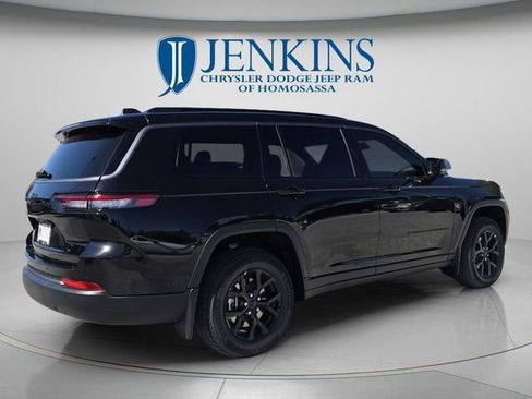 New 2026 Jeep Grand Cherokee L 4WD image 4