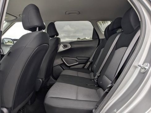 Certified 2025 Kia Soul LX w/ LX Technology Package FWD image 16