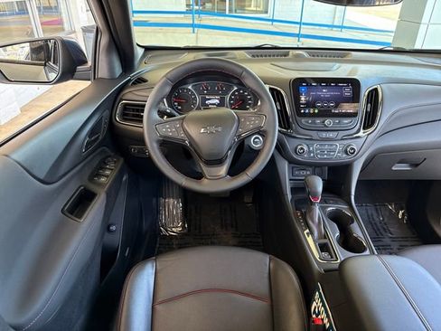 Used 2024 Chevrolet Equinox RS w/ RS Leather Package FWD image 13
