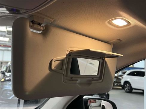 Certified 2022 Mercedes-Benz GLC 300 4MATIC image 32