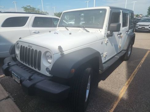 Used 2015 Jeep Wrangler Unlimited Sport w/ Quick Order Package 23S AWD/4WD image 3