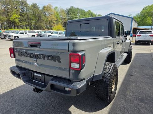 Used 2021 Jeep Gladiator Sport image 5